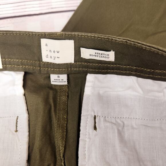 A New Day Mid Rise Slim Hip Olive Size 8/R Dress Pants NWT Casual Date Night - Picture 4 of 8